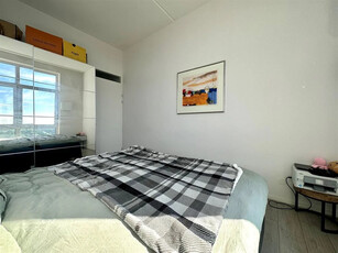 Appartement te huur Laakweg, Den Haag