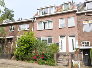 Bouwmeesterstraat 63b