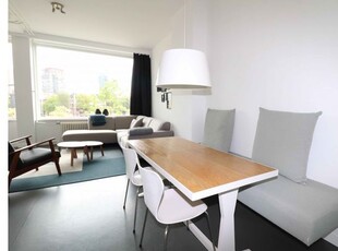 Huur 2 slaapkamer appartement van 64 m² in Rotterdam