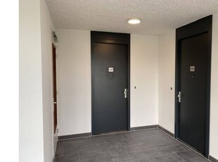 Huur 2 slaapkamer appartement van 93 m² in Utrecht