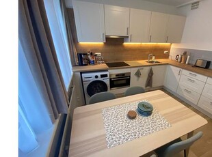 Huur 2 slaapkamer appartement van 95 m² in Amstelveen