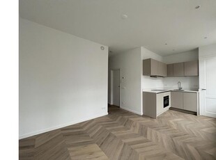 Huur 3 slaapkamer appartement van 44 m² in Amsterdam