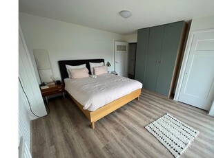 Huur 4 slaapkamer huis van 111 m² in Amsterdam