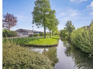 Huur 4 slaapkamer huis van 117 m² in Papendrecht