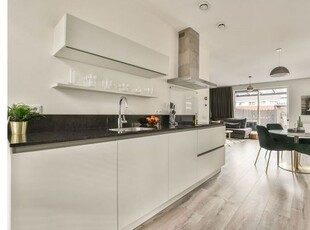 Huur 5 slaapkamer huis van 123 m² in Hoofddorp