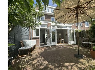 Huur 5 slaapkamer huis van 130 m² in Utrecht