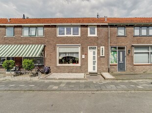 H.W. van Heelstraat 8