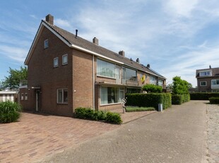 Woonhuis in Prinsenbeek met 5 kamers