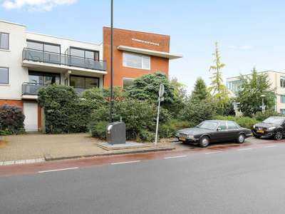 Appartement Aartsbisschop Romerostraat in Utrecht