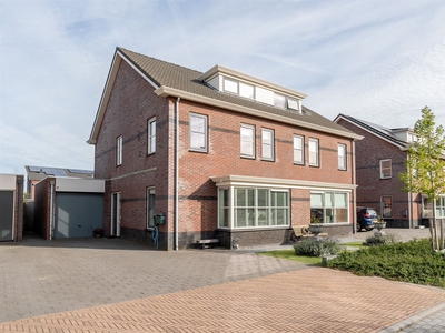 Van Barneveldstraat 20