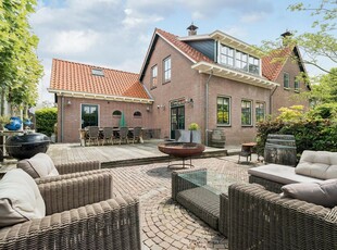 Rivierdijk 575, Hardinxveld