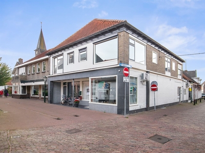 Bouwstraat 25