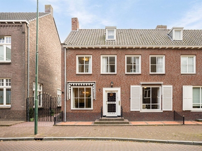 Kerkstraat 13