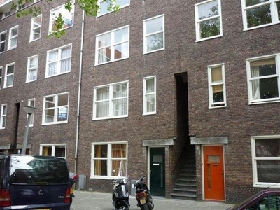 Pieter van der Doesstraat in Amsterdam (130m2)