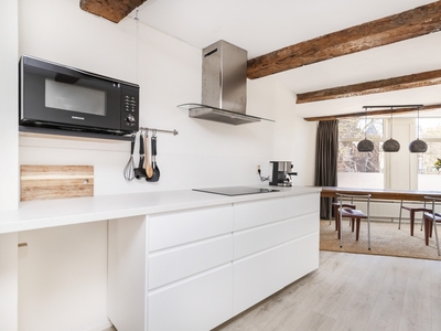 Appartement te huur Nieuwmarkt, Amsterdam