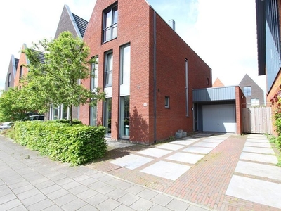 Korenbloemlaan in Amstelveen (220m2)