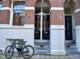 Amsterdam - Van Eeghenstraat