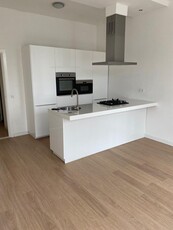 Appartement te huur Westzeedijk, Rotterdam