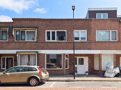 van Hogendorpstraat 13