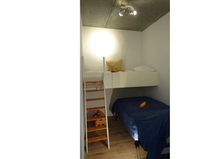 Huur 1 slaapkamer appartement van 50 m² in amsterdam