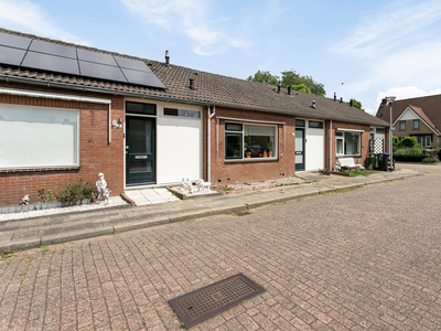 Esdoornstraat 11