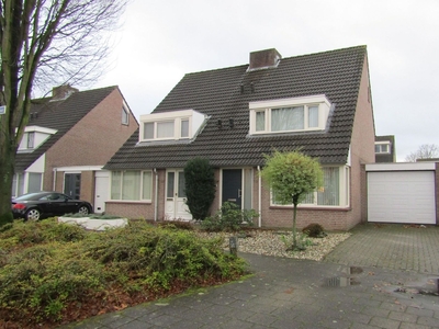 Zandhei in Veldhoven (125m2)