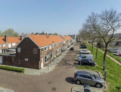 Acaciasingel in 's-Hertogenbosch (67m2)