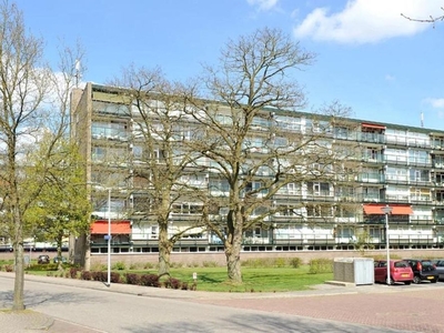 Frerikshuislaan in Almelo (90m2)