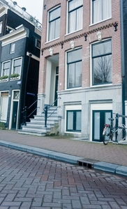 Singel in Amsterdam (130m2)