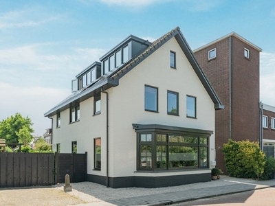 van Beekstraat in Landsmeer (181m2)