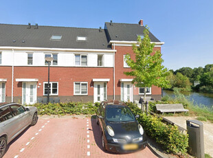 Woonhuis in Amsterdam met 4 kamers