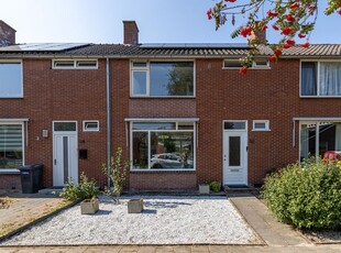 Dr. Th. Tjabbesstraat 52, Veendam