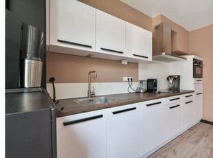 Huur 3 slaapkamer appartement van 137 m² in Zeist