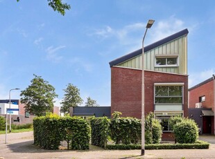 Spaarnwoudelaan 42, Tilburg