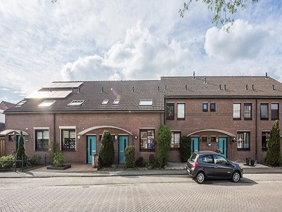 Appartement in Kaatsheuvel met 5 kamers