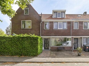 Dahliastraat 1, Koog Aan De Zaan