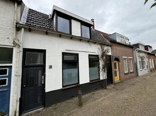 Van Bovenstraat 15, Terneuzen