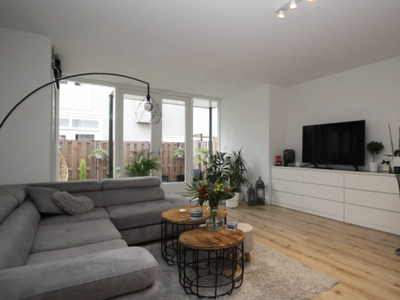 Appartement te huur Prinsegracht, Den Haag