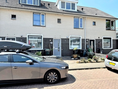 Tobagostraat 19