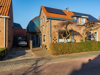 Schoolstraat 12