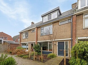 Bernhardstraat 21, Zoeterwoude