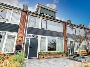 Brunita J. Gemmekelaan 41, Voorschoten