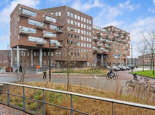 Middeldijkerplein 104, Barendrecht