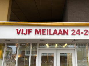 Vijf Meilaan 52