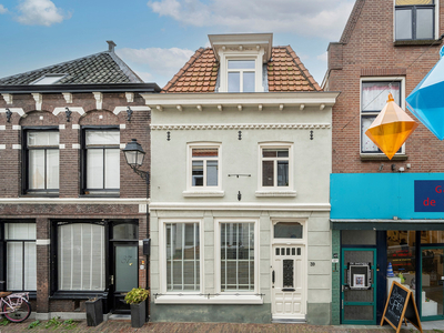 Hoogstraat 39