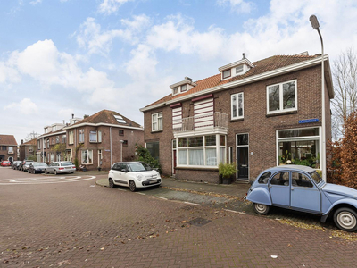 P.C. Hooftstraat 1