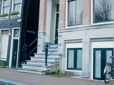 Singel 133 bel